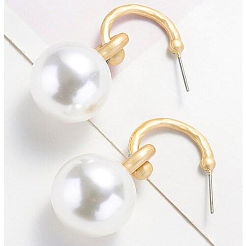 Earrings Hot Selling Simple Pearl Metal Geometric C-Shaped Stud Earrings Fashion Retro Trend Birthday Gift Party Accessories