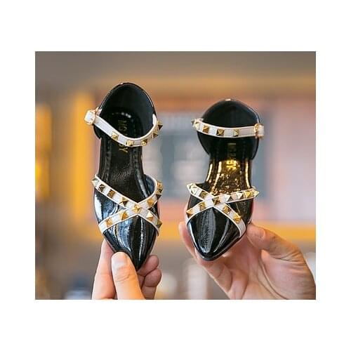 2020Hot New Girls Sandals Kids Leather Shoes Children Rivets Leisure Sneakers Hot Girls Princess Dance Shoes