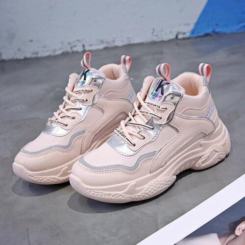 Reflective Womens Sneakers Night Glowing Height Increase Running Shoes Female Thick Platform Designer Shining Walking Trainers