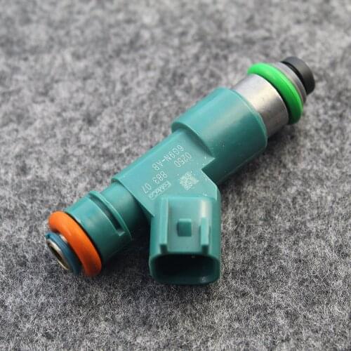 LR001982 Fuel injector For LAND ROVER LR2 2008-2012 3.2L L6 For VOLVO S80 V70 XC60 XC70 XC90 3.2L L6 30777501 85212259 6G9N-AB