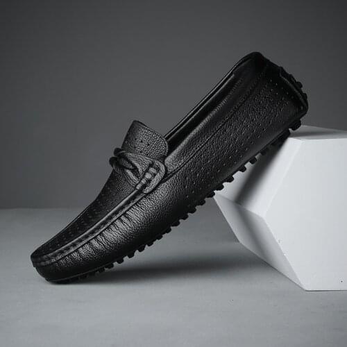 Men Casual Shoes Luxury Genuine Leather Mens Loafers Moccasins Comfy Flats Male Breathable Slip on Driving Shoes Black Sneakers