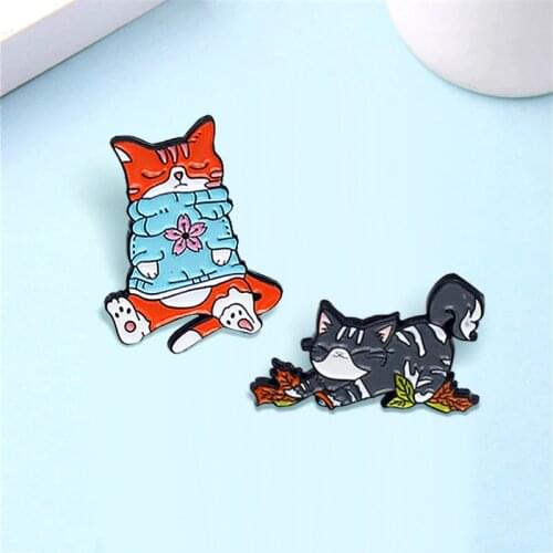 Cute Funny Cat Kitty Enamel Pin Lazy Animal Cherry blossoms Cat Badge Brooch Lapel Pins Denim Shirt Jewelry Gift for kids