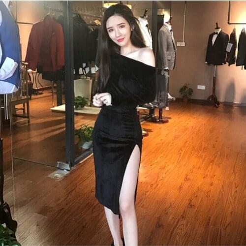 2020 sexy little black dress to show off a word shoulder autumn winter dress open fork