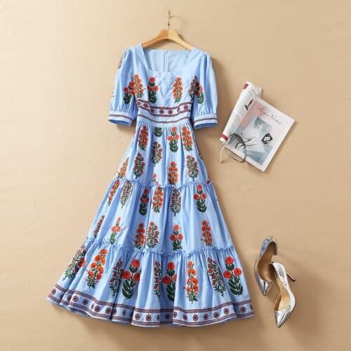 Europe and the United States womens clothing in 2021 the new spring square collar sleeves at five flower embroidery fashion dre