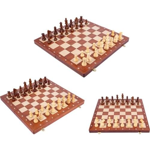 Folding Wooden Chess Set Chess Board Board Game, Lightweight Comfortable Hand Feeling