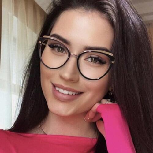 Fashion Blue Light Glasses Women Eyewear Clear Regular Computer Gaming Glasses Cat Eye Comfort Elegant Eyeglass Frames Armacao