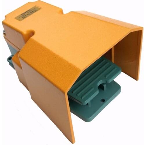CFS-502 1A1B 250V 15A Protective Guard Industrial Single Pedal Foot Switch for CNC Machine Welding Stamping Momentary Action