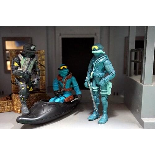 Genuine New Special Price Die-casting PVC 1/18 Moving Couple Diver Model Home Display Collection Toys For Children