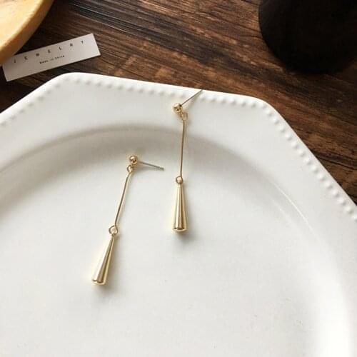 RUANMEFashion Temperament Long Earrings Women Contracted Party Present