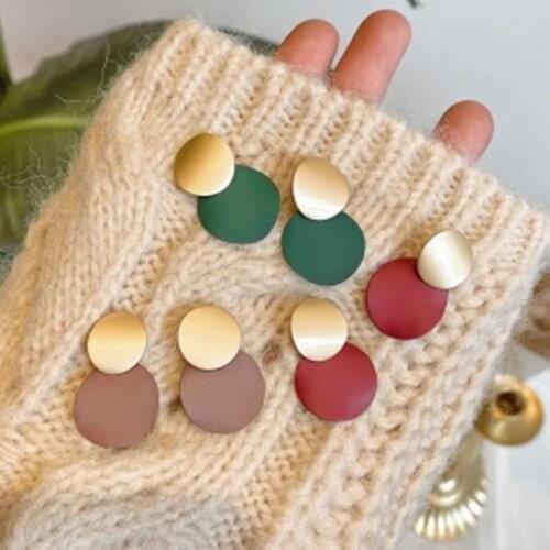 Korean fashion new metal contrast color net red temperament wild circle simple retro earrings