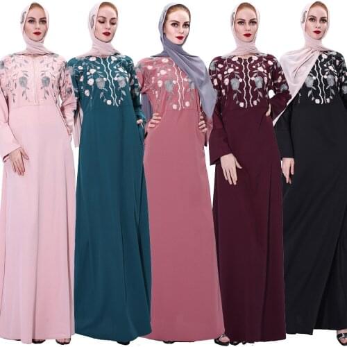 2021 Ramadan New Maxi Modern Abaya Embroidery Islamic Clothing Women Long Sleeve Robe Female Jewelry Muslim Hijab Wedding Dress