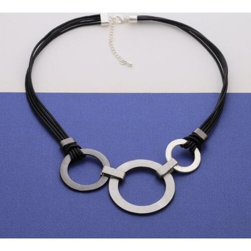 VIZEAR Women's Leather Chokers