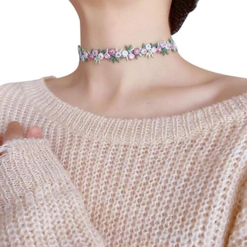 Flower Embroidery Choker Creative Vintage Clavicle Necklace Choker Necklace Sweet Clavicle Necklace Women Girls Jewellery