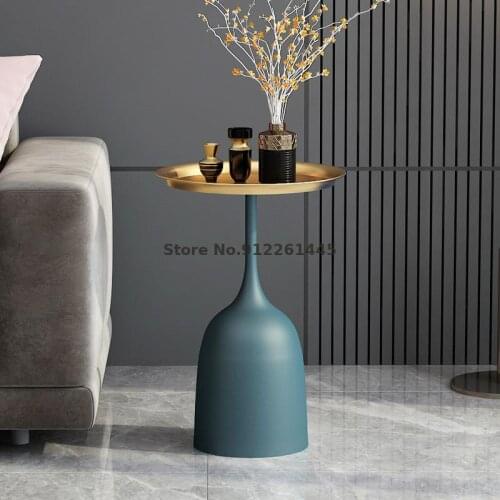 Nordic Modern Simple Iron Edge Table Light Luxury Innovation Round Small Tea Table Living Room Sofa Metal Round Table