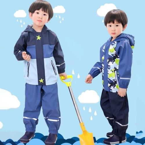 2021 Hooded Waterproof Boys Jackets PU Rain Girls Coats Thin Kids Outerwear Reflective Striped Baby Children Sportwear Clothes
