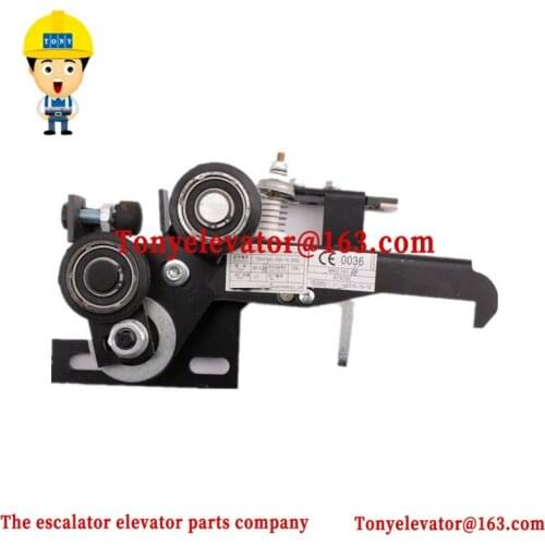 Elevator door lock hook MKG161-16