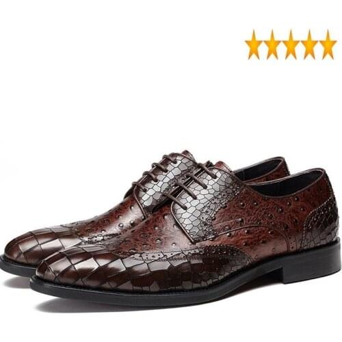 Mens England Style Fashion New Hand Made Real Leather Crocodile Pattern Formal Dress Shoes For Man Carved Pointed Toe Lace Up