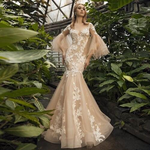 Magic Awn Bohemian Mermaid Champagne Wedding Dresses With Sleeves Lace Appliques Illusion Beach Princess Bride Dress Robe Mariee