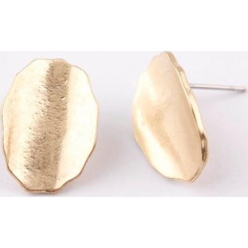 ZWPON 2019 New Curve Hammered Minimalist Studs Earrings for Women Irregularity Geometric Polished Metal Post Earrings Wholesale