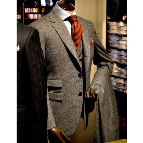 Ticket Pocket Groomsmen Notch Lapel Groom Tuxedos Two Buttons Men Suits Wedding Best Man Blazer (Jacket+Pants+Vest) C49