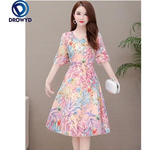 2021 Beach Pink Print Midi Dress Women Summer Fashion Short Sleeve V-neck Bodycon Chiffon Dress Elegant Boho Sexy Party Vestidos