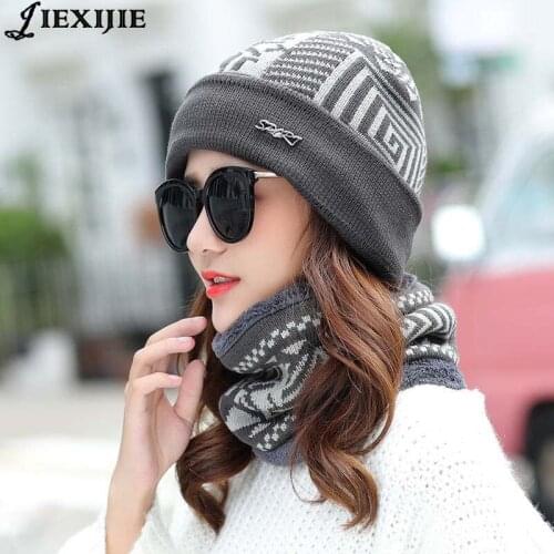 Winter knitted hat fashion Beanies Knit Mens lady Hat Caps Skullies Bonnet For Men Women Beanie Casual Warm Baggy Bouncy 2017