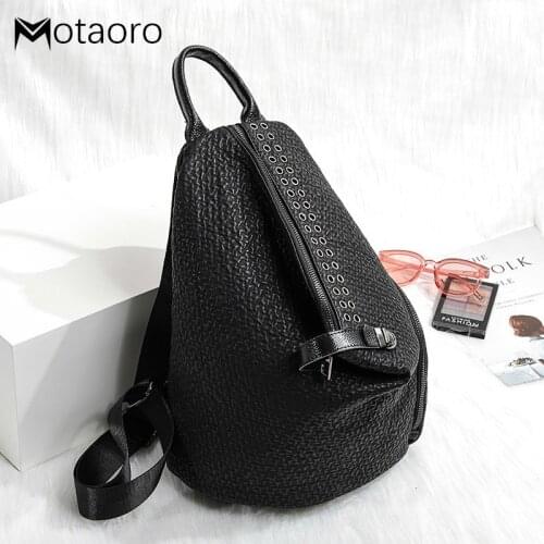 Genuine Leather Both Shoulders Bag Women Backpacks Womens Backpack Rivet Dumplings Bag School Bags For Teenage Girls Bagpack