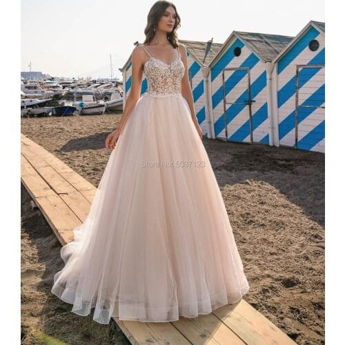 2021 Champagne Wedding Dresses A Line Boho Beach Bridal Gowns Spaghetti Straps Lace Appliques Vestido de Novia Bridal Gowns