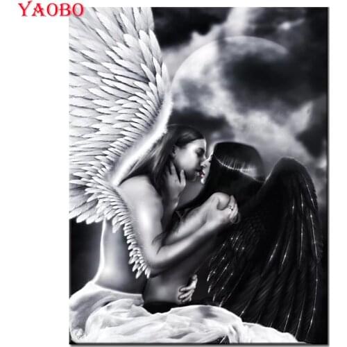 Round Diamond Painting Black and white gay kiss 5D DIY Full Square Home Decoration Diamond Embroidery girl Mosaic Wall Art