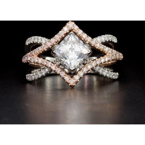 Huitan Lucky Eternity Female Wedding Ring With Micro Paved Irregular Solitaire Cubic Zircon Prong Setting Wholesale Women Rings