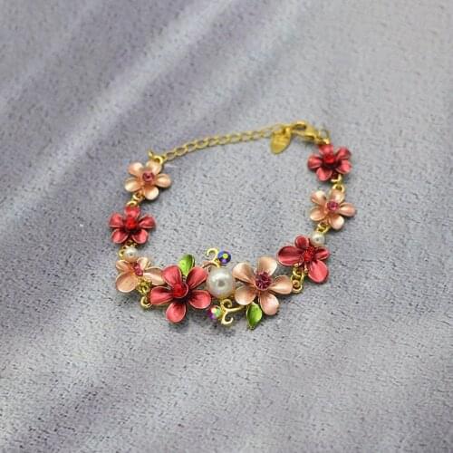Vintage Bracelet Bracelet Gold Plated Hollow Painted Flower Cloisonne Female Bracelet with Fine Jewelry Wholesale