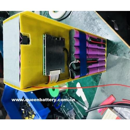 14s9p QB18650 2600mah battery pack 52V23AH with BMS (30-60A) with 250W motor for e-scooter