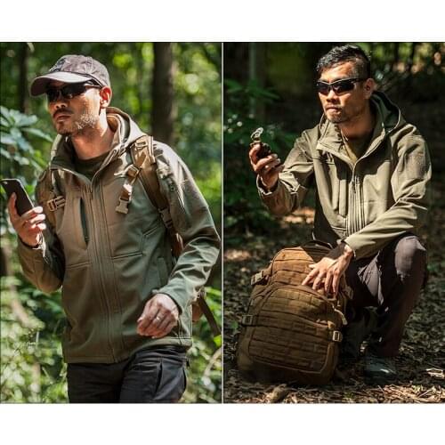 NEW Outdoor Tactical Plush Windbreak And Splash Proof Warm Jacket
