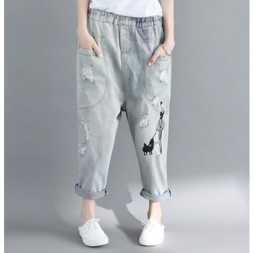 Vintage Jeans Woman 2020 Summer Elastic Waist Embroidery Harem Denim Pants Holes Casual Loose Plus size Nine Points Jeans Ladie