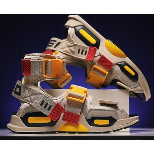 Summer Fashion Designer New Platform Sandals Men Brand High Top Casual Slides Men Outdoor Hip Hop Buckle Mens Sports Sandals