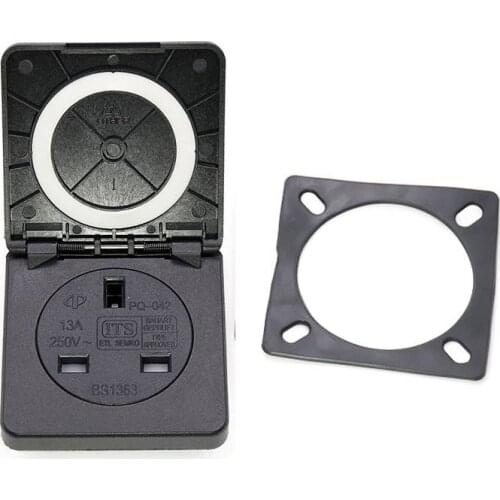 UK British Singapore Waterproof Industrial Socket 13A 250V IP44 AC Power Socket Power Connector Plug Socket with Cover