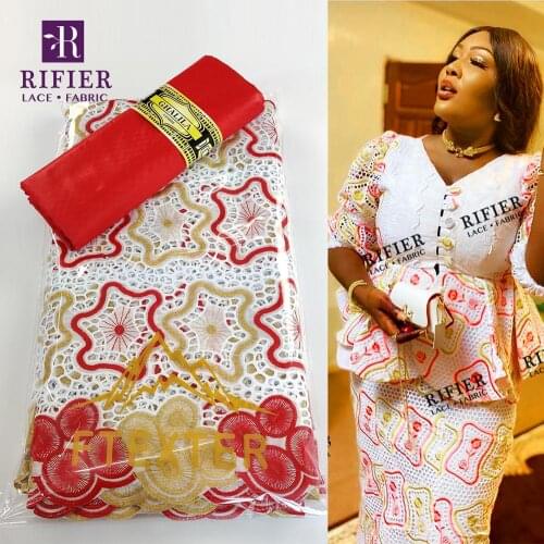 2020 New Design African Lace Fabric Top Quality 100% Cotton Organic Embroidered Dry Lace With Bazin Riche Fabric Dresses Laces