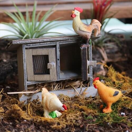 Fairy Garden Chicken Coop Set with 3 Chickens Wooden Hen Rooster Bunny Hutch House Miniature Farm Garden Woodland Yard Accessory