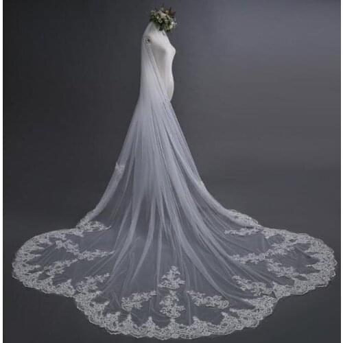 One Layer Cathedral Fashion White Ivory Wedding Veil 3M Long Appliques Lace Edge Unique Veils With Comb