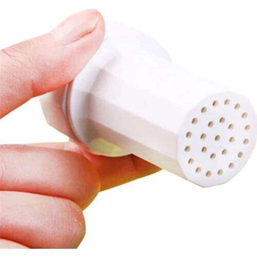 1Pc Practical Kitchen Cooking Tools Garlic press Crusher Presser screw squeeze Peeler Garlic Crusher