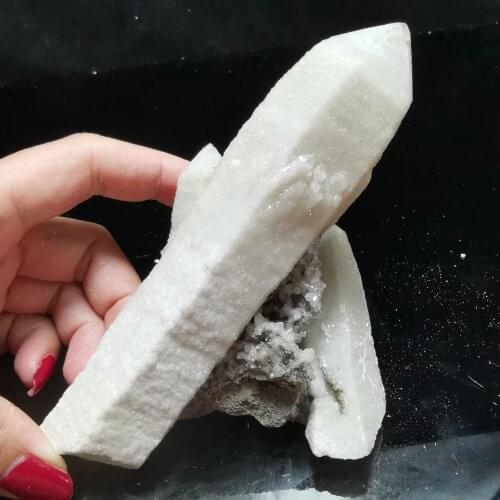 274.3gNatural raw material quartz white transparent crystal cluster healing crystal home decoration crystal mineral1pc