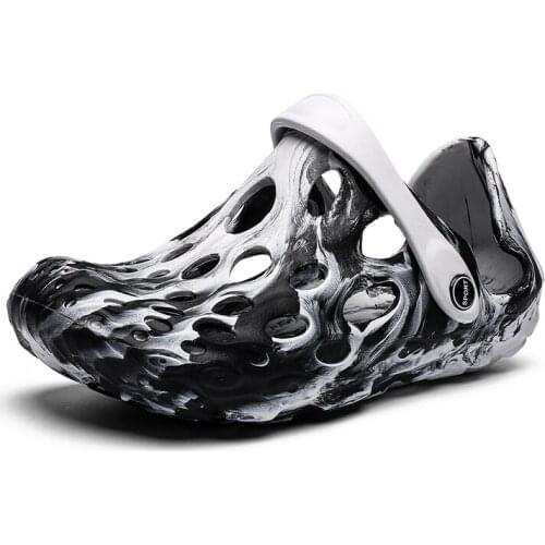 Men Camouflage Sandals Crocks Summer Hole Shoes Mens Shoes Clogs PU LoversGarden Shoes Black Crocse Beach Flat Sandals