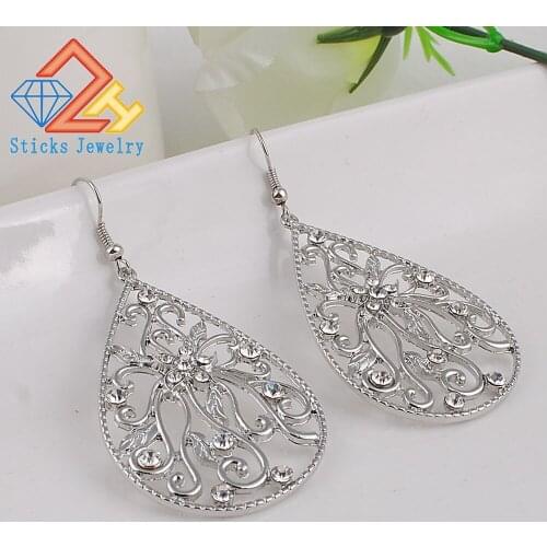 Drop Earrings Environmentally Friendly Zinc Alloy Hollow Lady Rhinestone Earrings