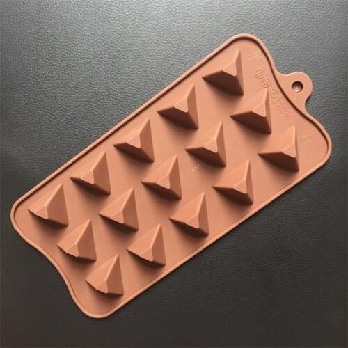 New 1pc 3D Pyramid Shapes Fondant Mold Cake mold SM009
