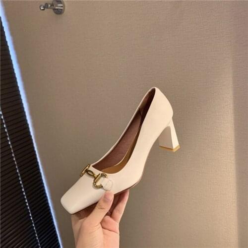 Osunlina Luxury Womans Pumps Elegant 7cm High Square Heels Toe Metal Decoration Wedding Handmade Genuine Leather Shoes A169
