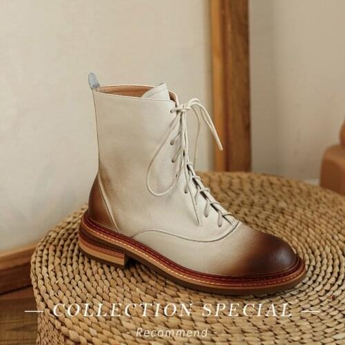 2021 Winter Women Round Toe Genuine Leather Boots Brogues Women Boots Modern Boots Shoes Ankel boots Lace-up Retro women shoes