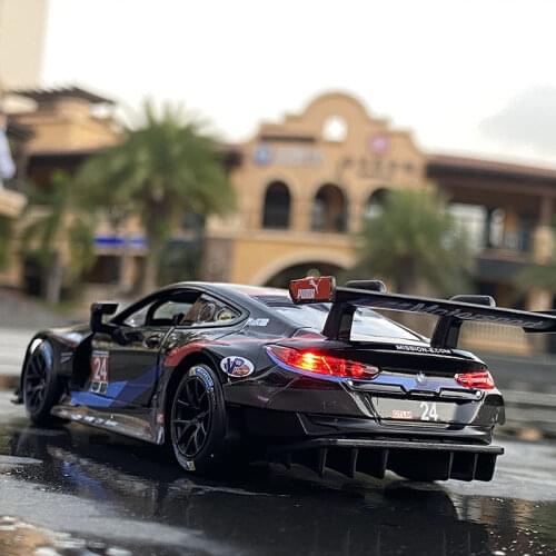 1:32 BMW M8 GTE Le Mans Racing Car Alloy Car Model Diecast & Toy Vehicle Metal Toy Car Model Simulation Collection Kids Toy Gift