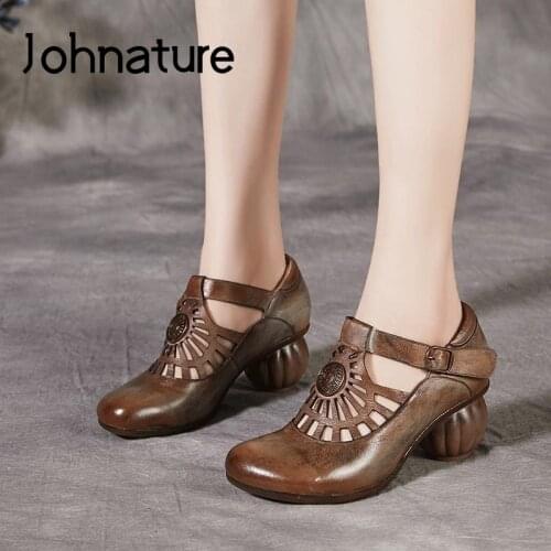 Johnature Pumps Women Shoes Retro High Heels 2020 New Spring Hook & Loop Genuine Leather Round Toe Shallow Platform Ladies Shoes