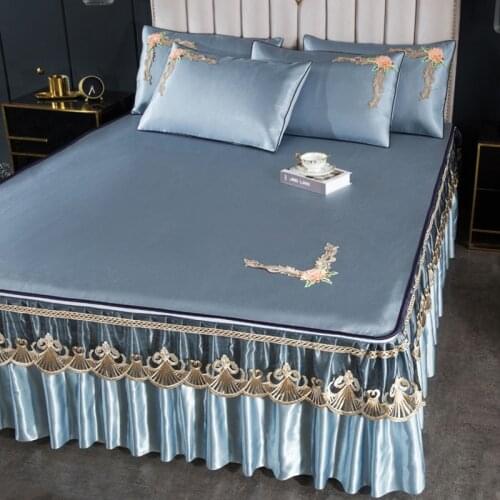 Pure Color Bed Skirt Ice Silk Three-Piece Set of Summer Sleeping Mat Removable Lace Edge Summer Machine Washable 1.8M Bed Air