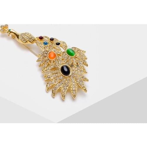 Amorita boutique goat design trendy jewelry gold color peacock brooches